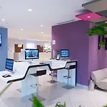 호텔 Express - Est By Ihg 툴롱
