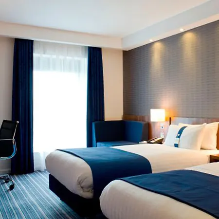 Hotell Express - Est By Ihg 3*