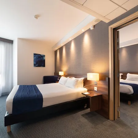 Express - Est By Ihg