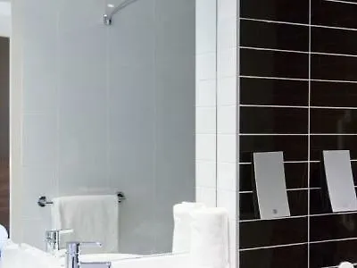 Express - Est By Ihg