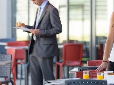Express - Est By Ihg