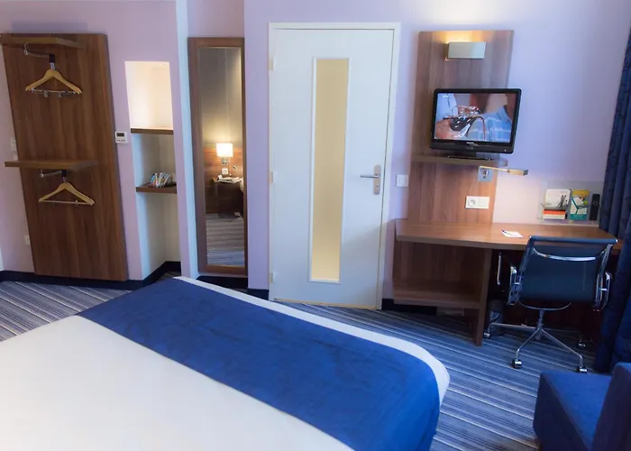 Express - Est By Ihg