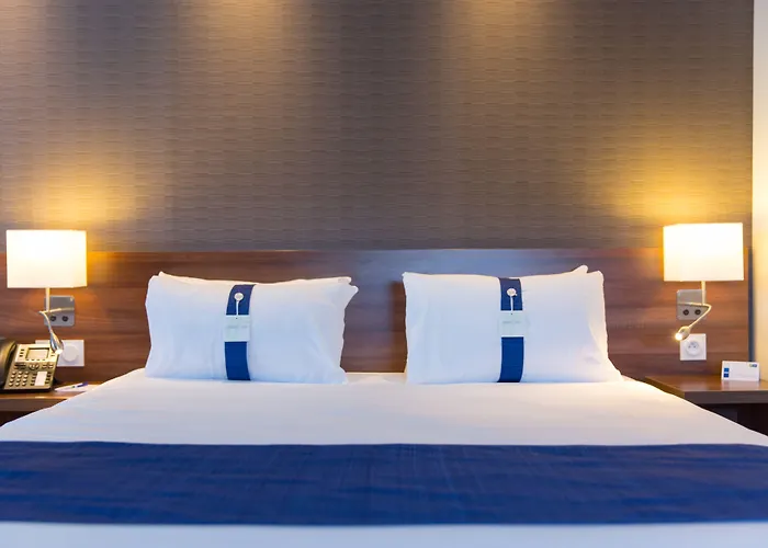 Express - Est By Ihg Hotel Toulon
