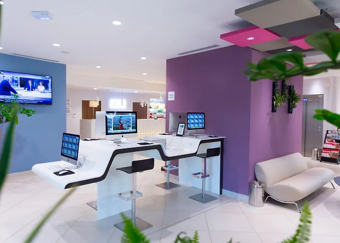 Hotel Express - Est By Ihg Toulon